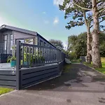 Piran Lodge