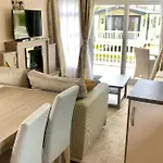 House- Sleeps 6 - Parking - Seaside - Bude