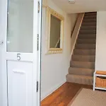 5 Melbury