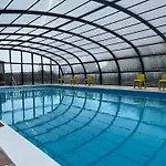 Tb Chalet T27 At Landscove Holiday Park