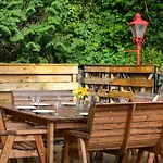 Orchard Cottage And Hot Tubs - 15Mins To Snowdon