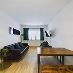 Greenclose Mews- 3 Bed Townhouse