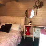The Dairy - Seaside Couples Escape In Whitstable