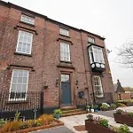 Luxury Two Bedroom Apartment Liverpool