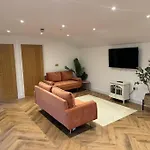 Little C0Pse Barn