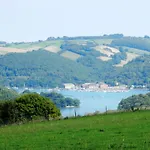 Sheena'S Dartmouth Chalets