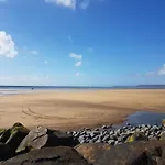 Ocean Wave Westward Ho! 2 Bedroom Apartment