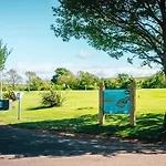 Sage Caravan 3 With Pets Welcome At Thurston Manor Leisure Park