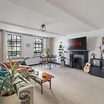 Timeless 400-Year-Old Historic Flat