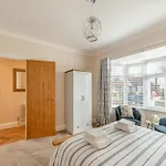 Edie' Bungalow