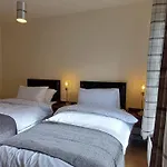 Cental Retreat - 2 Bedroom Apartment