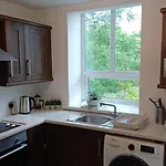 Cental Retreat - 2 Bedroom Apartment