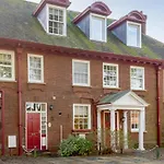 Hampsire House