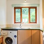 The Hill Cottage Apartment