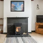 Trevivian House