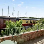 The Signal House