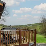 Hideaway Lodge