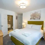 The Westminster Suite