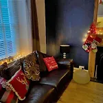 3 Bed In Aberaeron 77951