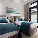 3 Bed In Portreath 90549