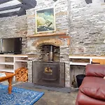 3 Bed In Boscastle 75145