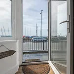 2 Bed Ground Floor Beach Location