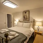 The Sandringham Suite