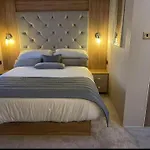 Stunning Mini Lodge Southview Skegness