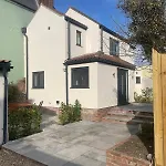 Seaside Bliss Retreat In Cromer