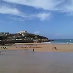 1 Harbour View
