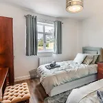 Sycamore Lodge