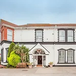 Apartment Two - Uk39835