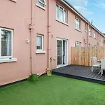 Garden Apartment - Uk44654