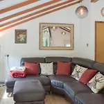 Woodlands Lodge