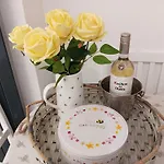 Bumblebee Cottage