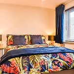 Coopers Townhouse