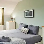 Finest Retreats - The Welsh Farmhouse