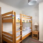 3 Bed In Seahouses Cn079