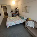 Guest Suite 50M From The Beach