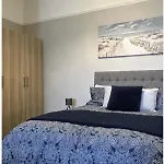 Apartment 1, Wilmur Court