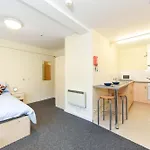 For Students Only Accommodation - City Living Apartments In The Heart Of The City At Apollo Court