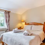 3 Bed In Saint Austell 95623