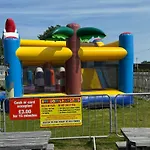 102 M And T Chalets Sunbeach,Scartby Near Great Yarmouth 2 Bed South Facing Chalet