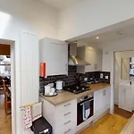 Holmdean Cottage