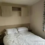 Great 6 Berth Caravan In Essex At St Osyth Beach Holiday Park Ref 28018Mv
