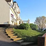 3Br Shorefield Cottage With Parking, Terrace, Sea View! Nr The Beach & Cliffs Pavillion By Luxiety Stays Serviced Accommodation