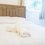 Majestic Inn