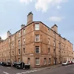 Edinburgh City Centre 2 Bedroom Close To Castle&University
