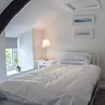 Pollards Cottage