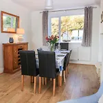 2 Moorlands